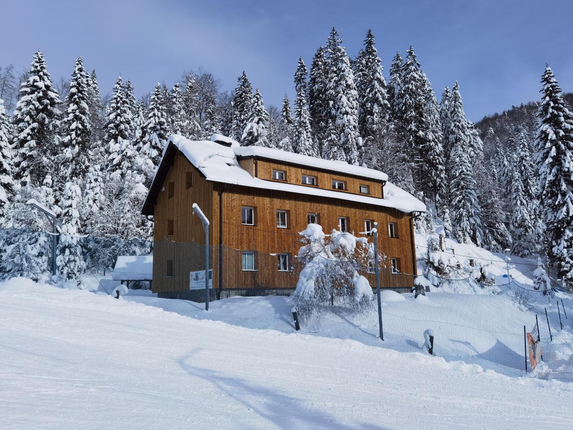 Apartments Rogla Jurgovo - Ski In Ski Out Lukanja Eksteriør billede